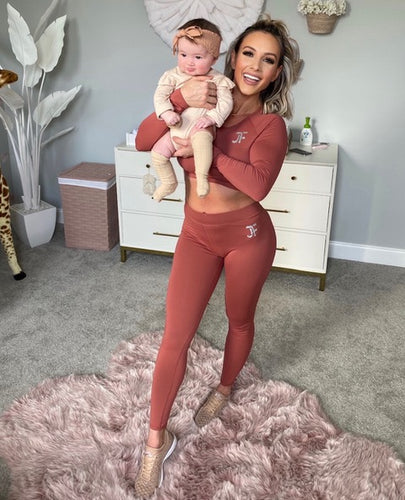 Paige Hathaway's Giveaway Campaign